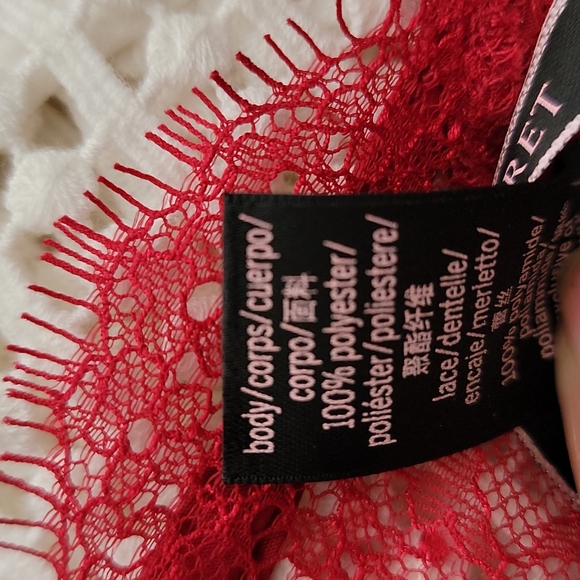 Victoria Secret Silky Slip - Picture 10 of 10